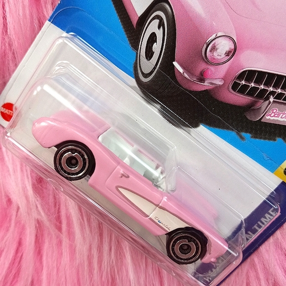Barbie limited edition hot wheels 1956 Barbie corvette! SOLD - Picture 6 of 6